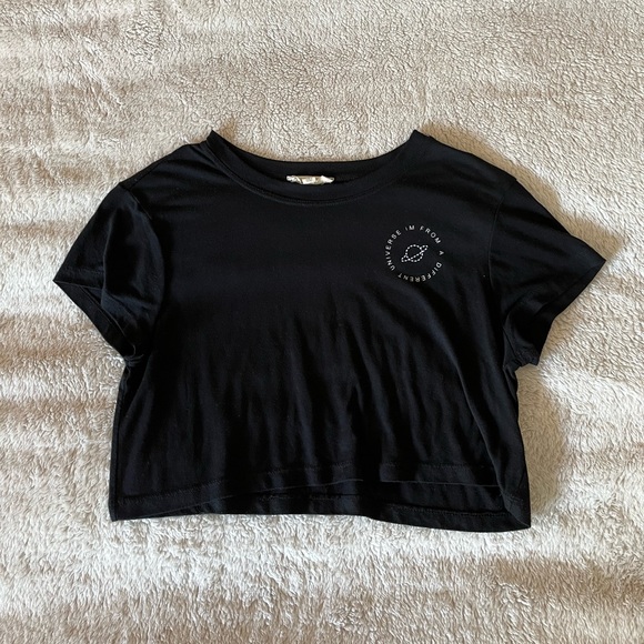 Black PacSun Flowy Crop Top - Picture 1 of 4